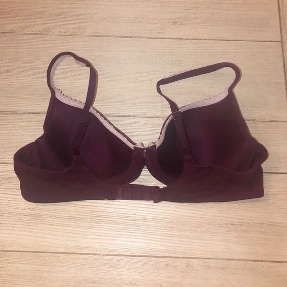 Victoria’s Secret Body by Victoria lined demi bra 36B - Picture 2 of 3